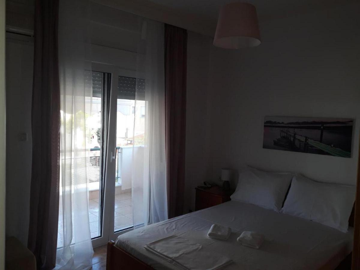 The Pearl Apartman Néa Péramos Kültér fotó